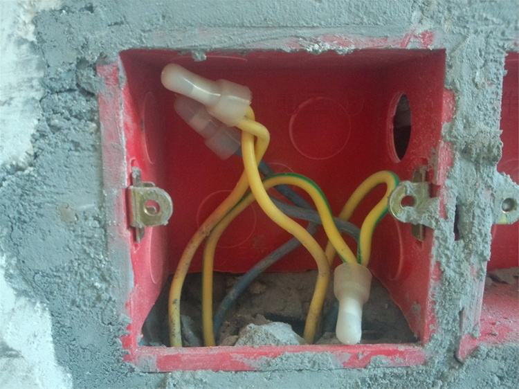 重慶華發(fā)裝修，裝修施工，水電驗收